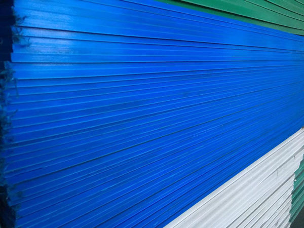 聚乙烯板制作成型時生產工藝