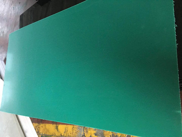 PE板運用在行業中的效益